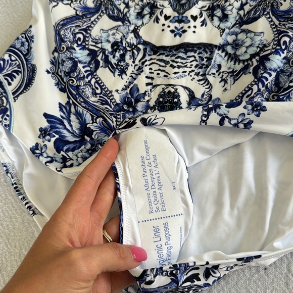 Camilla Soft Cup Underwire One Piece
Glaze And Graze, Large, $429 - Picture 14 of 17